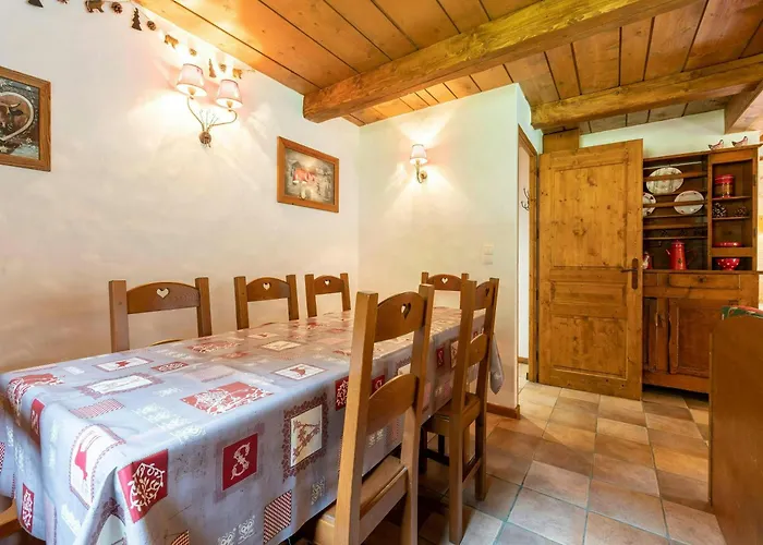 Casa-Chalet Brizolee Lake-View Chalet In Tignes Close To Ski Area